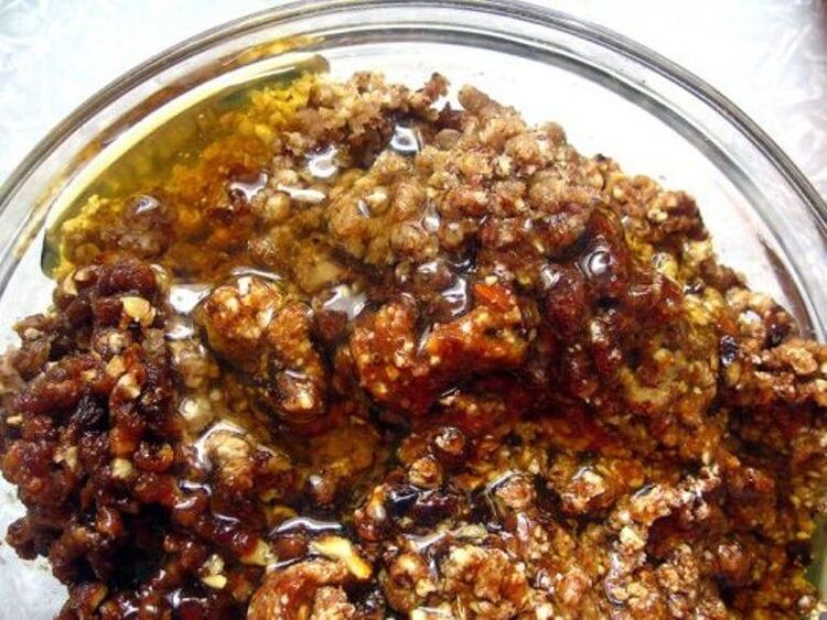 walnuts with honey for activity